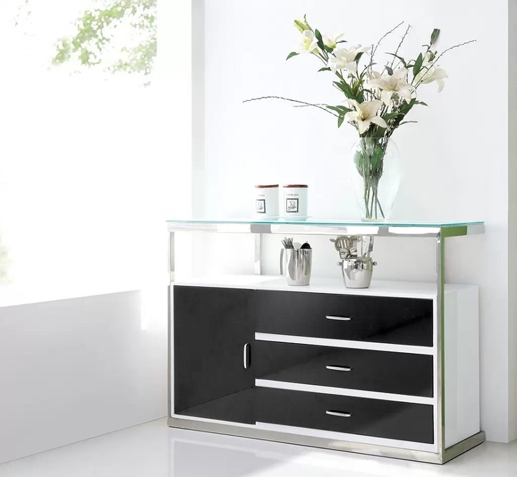 Serving Buffet Console
