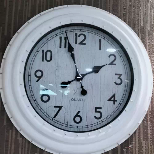 Wall Clock 682