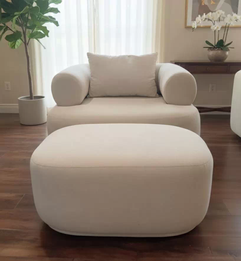 LUX SOFA S1 WITH OTOMAN