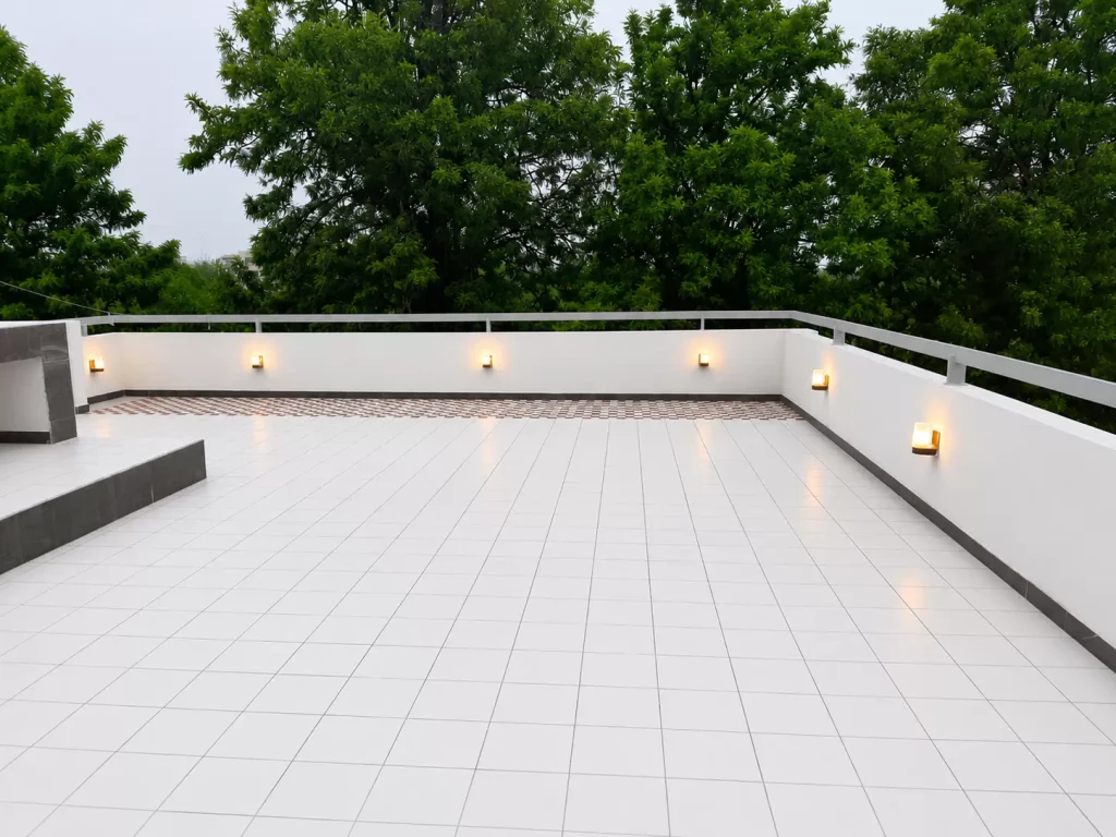 ROOF TOP